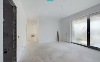 Apartament modern cu 4 camere, curte și terasă – liniște și confort ap - Poză 7