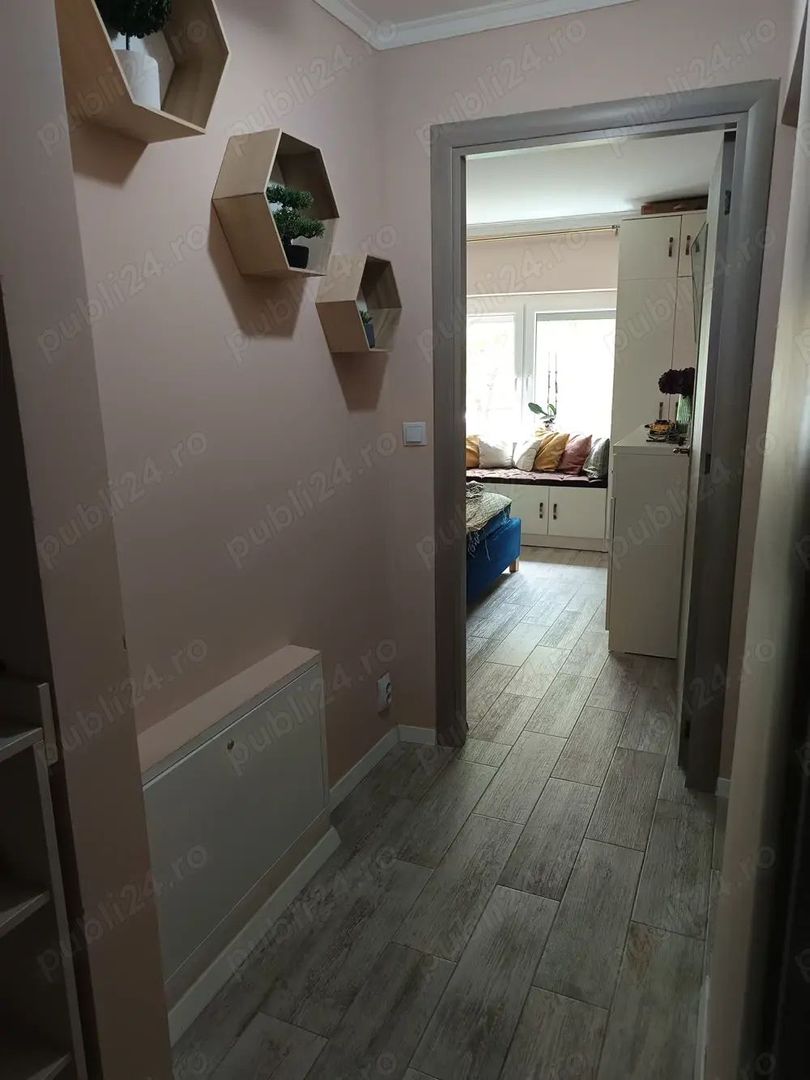 BRASADAS vinde ap 3 cam PARTER in Carpati 2. - Poză 1