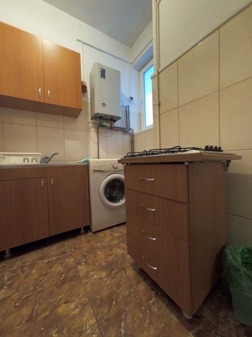Apartament compact cu doua camere, zona Mosilor- bulevardul Carol - Poză 7