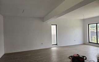 Vânzare Vilă Nouă Moderna în Balotești, Pitești, langa Padure - Poză 15