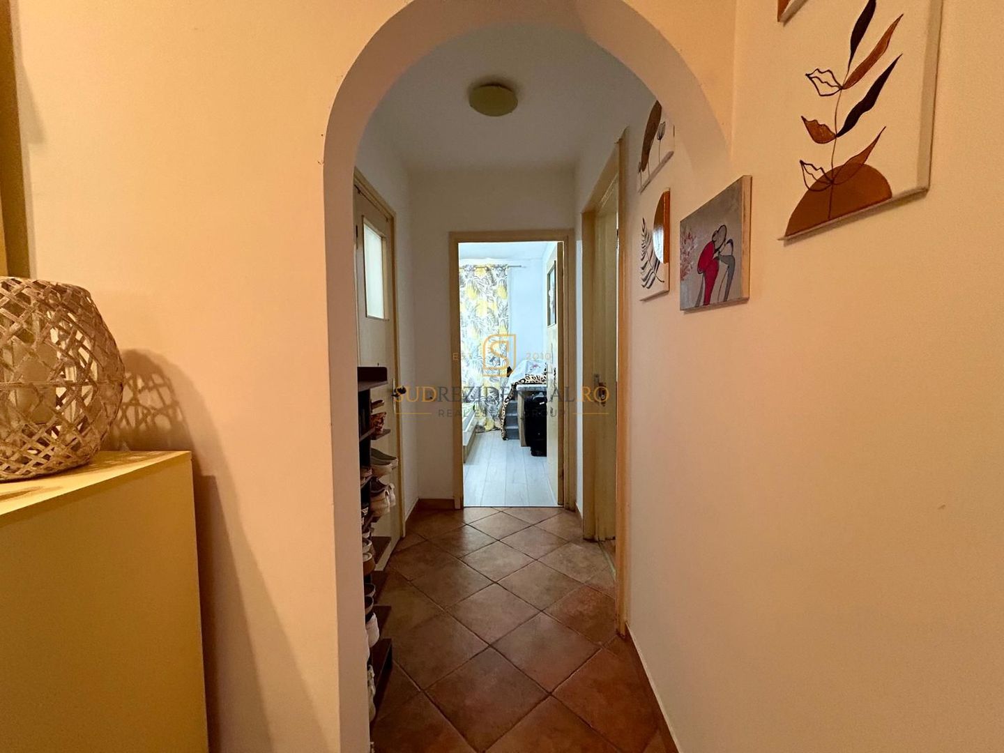 3 camere decomandat | Brancoveanu | Parter | Centrala proprie - Poză 12