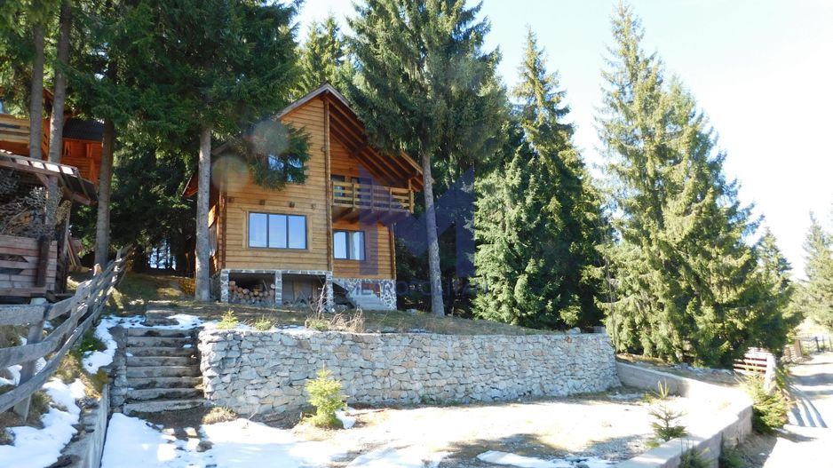 Casă de vacanta de vanzare, in Marisel, langa Cabana Motilor - Poză 3