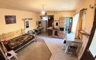 Casă 2 camere + teren 1700 mp - zona Platoul Cornești, str. Trebely - Poză 7