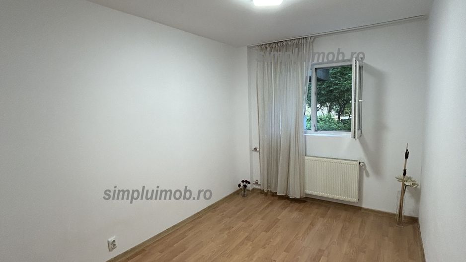 3 camere spatios Metrou Iancului - Poză 5