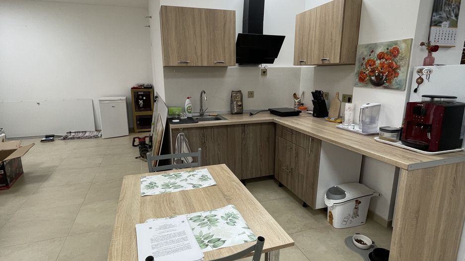 Spatiu Comercial / Birouri | Finisat | Loc de parcare inclus | Str. Marginii - Poză 3