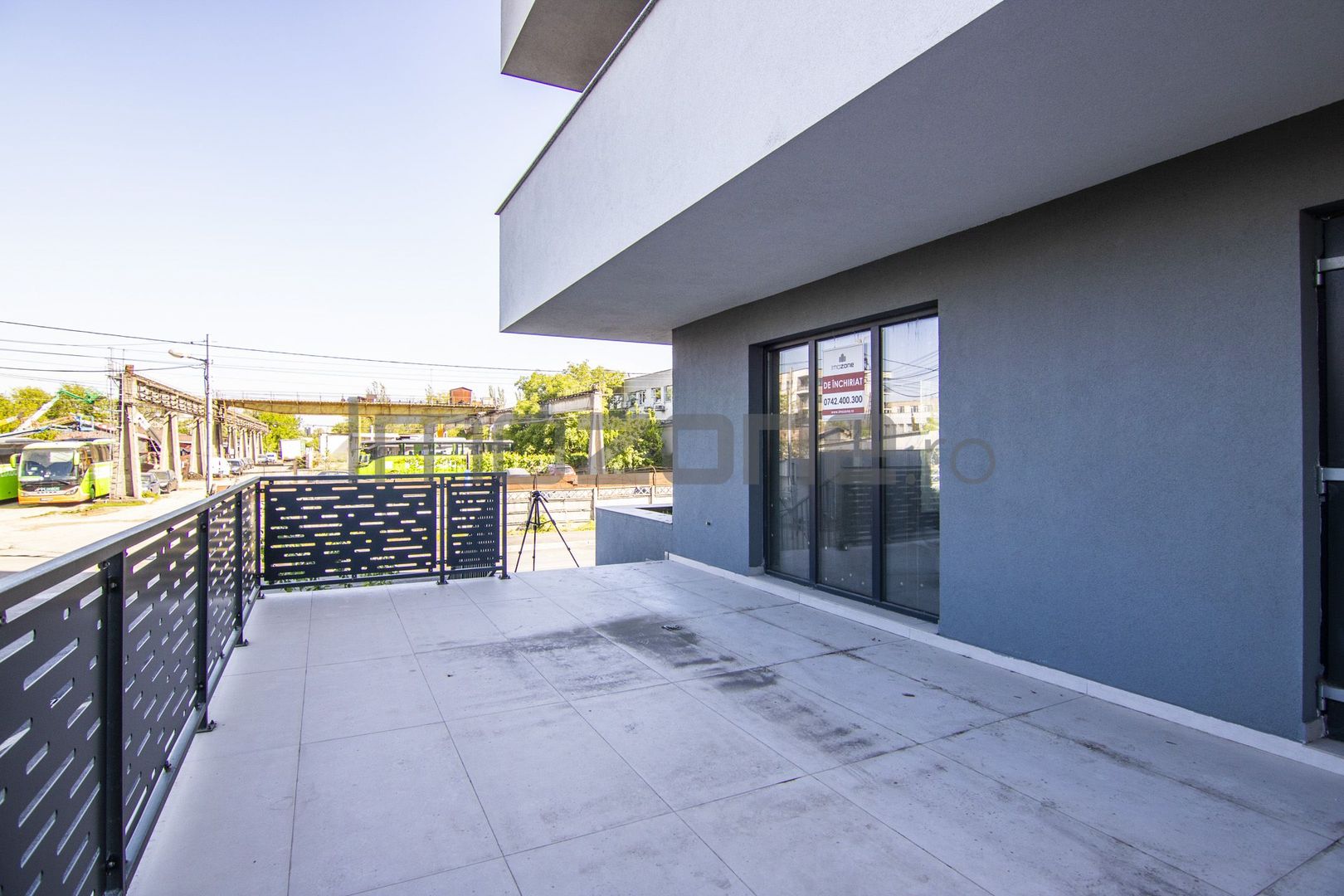 Spatiu Comercial | De Inchiariat | intre 50 mp - 400 mp | Front Stradal - Poză 9