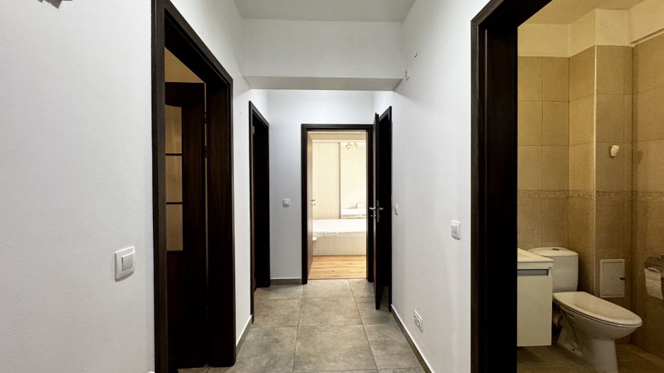 Apartment 2 camere, decomandat,  loc de parcare, Complexul Studențesc - Poză 8