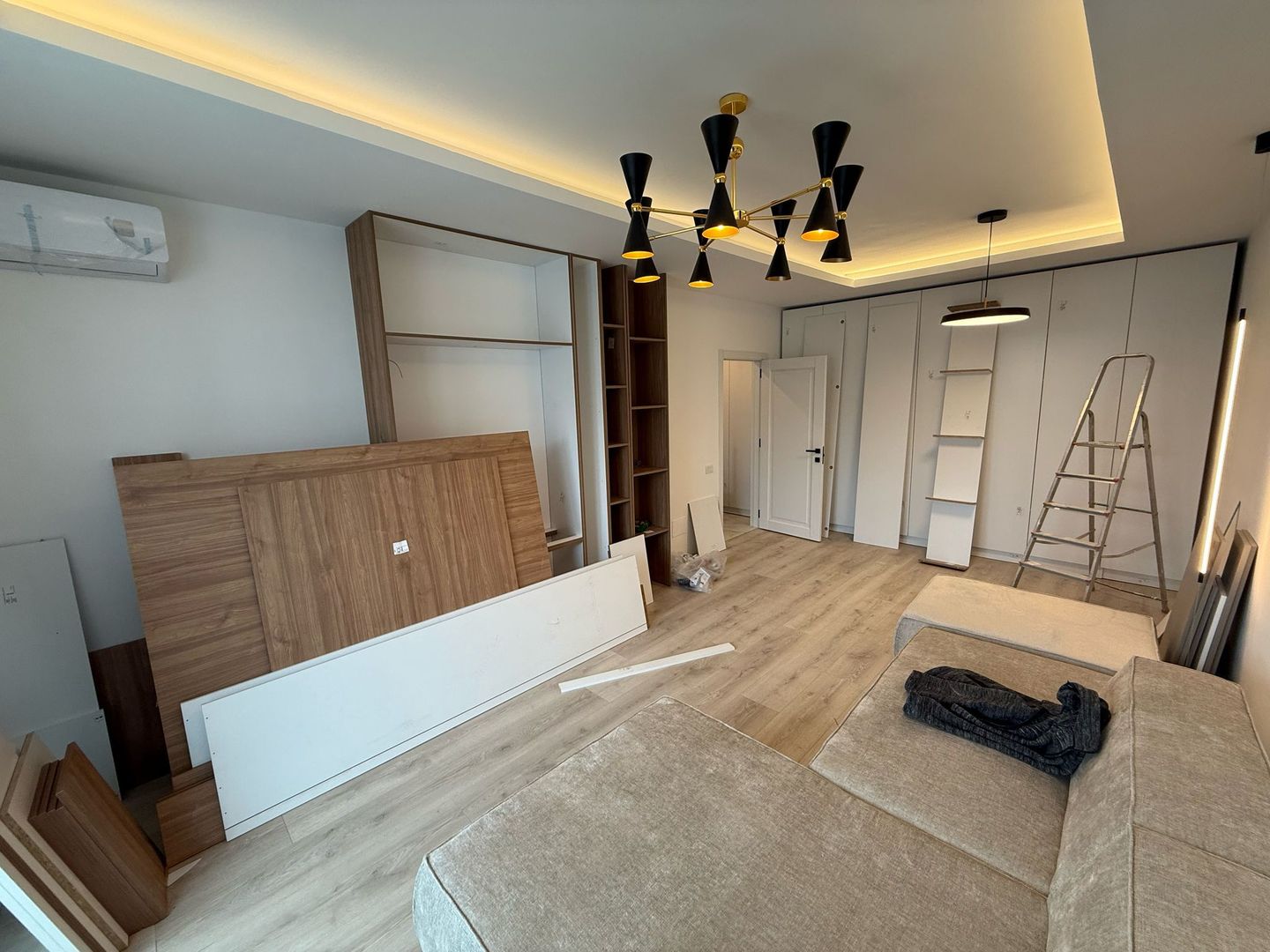 De vanzare | Apartament 2 Camere | Exigent Faza 5 | Lujerului - Poză 12