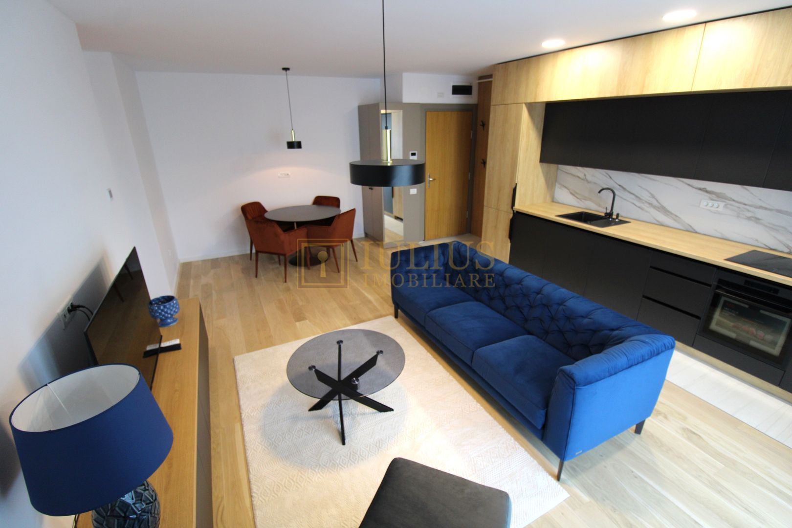 Mobilat deosebit, parcare subterana; Circumvalatiuni - Poză 2