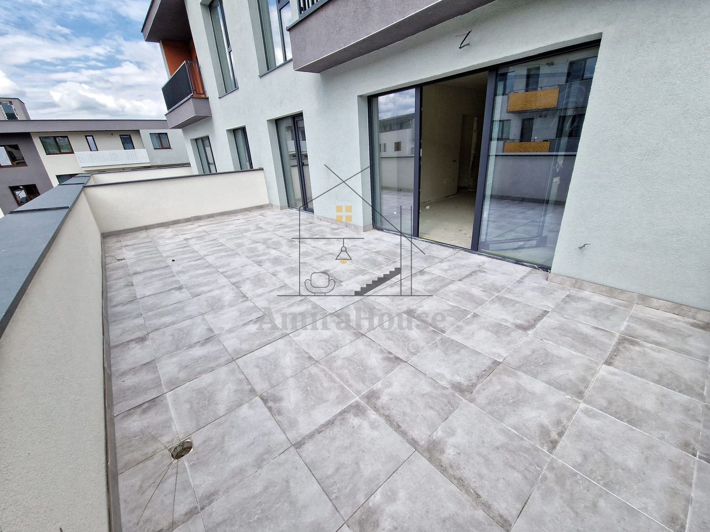 Apartament 2 camere, finisat, parcare, terasa 31 mp,  str Sub Cetate, Floresti - Poză 20