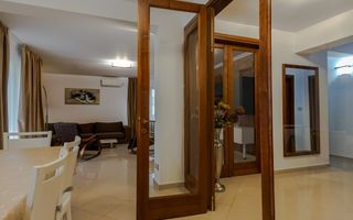 Ap spatios 4 camere, garaj, Andrei Muresanu, zona strazii Trifoiului - Poză 31