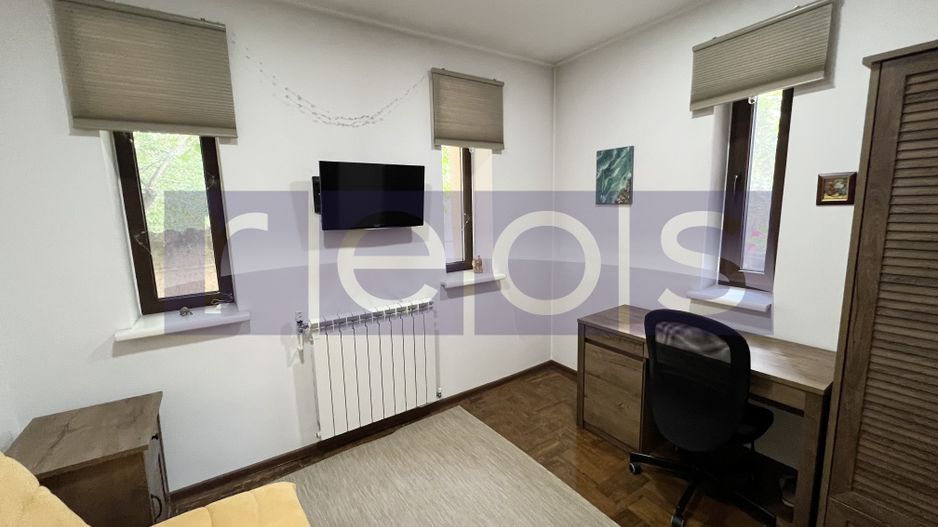 VANZARE 3 CAMERE | PARTER CASA INTERBELICA | 2 CURTI PROPRII | ZONA BELVEDERE - Poză 6