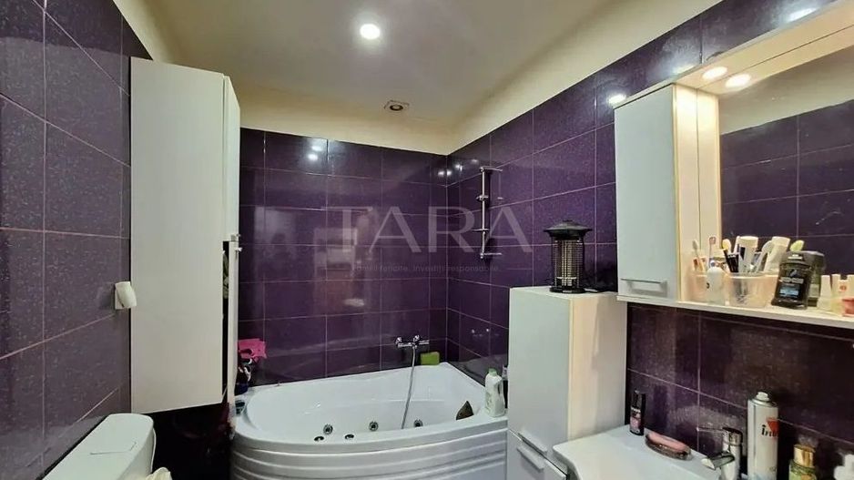 Duplex spațios în zona Edgar Quinet . - Poză 6