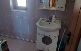 Pensiune de vânzare în stațiunea Rânca, jud. Gorj - Poză 9