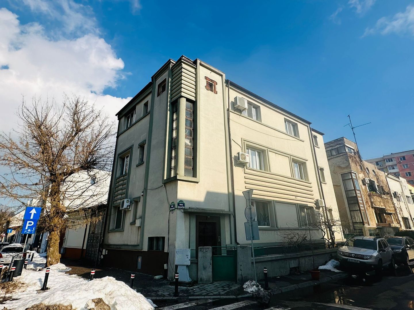 Apartament 4 camere - Dacia -  Strada Episcop Radu - Poză 1