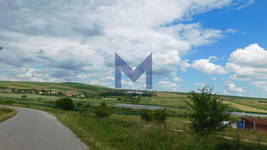 Teren 3860 mp lângă salba de lacuri a Acumulării Piscicole Mărtinești - Poză 1