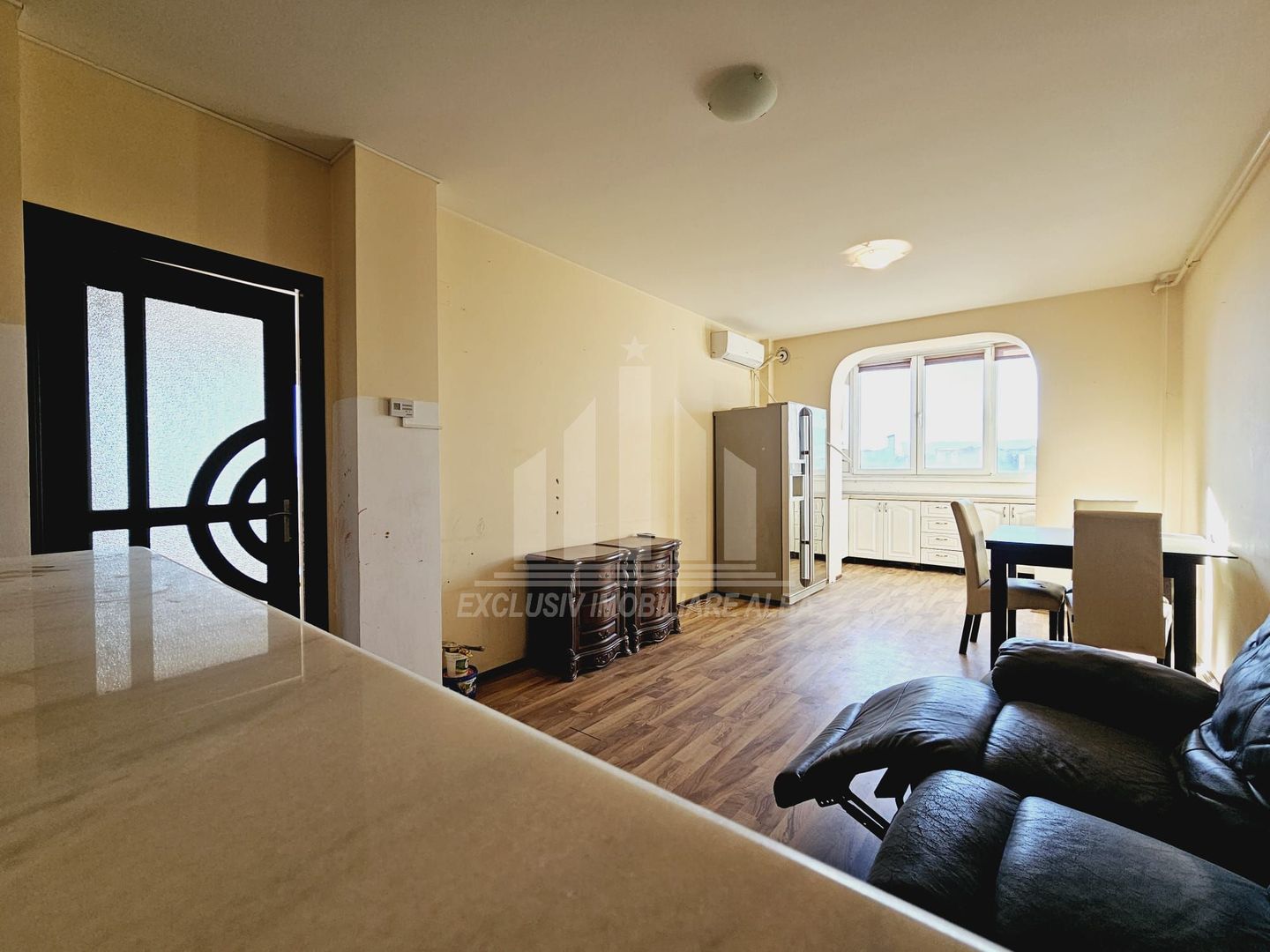 Apartament cu 3 camere de vanzare, Anghel Saligny - Poză 1