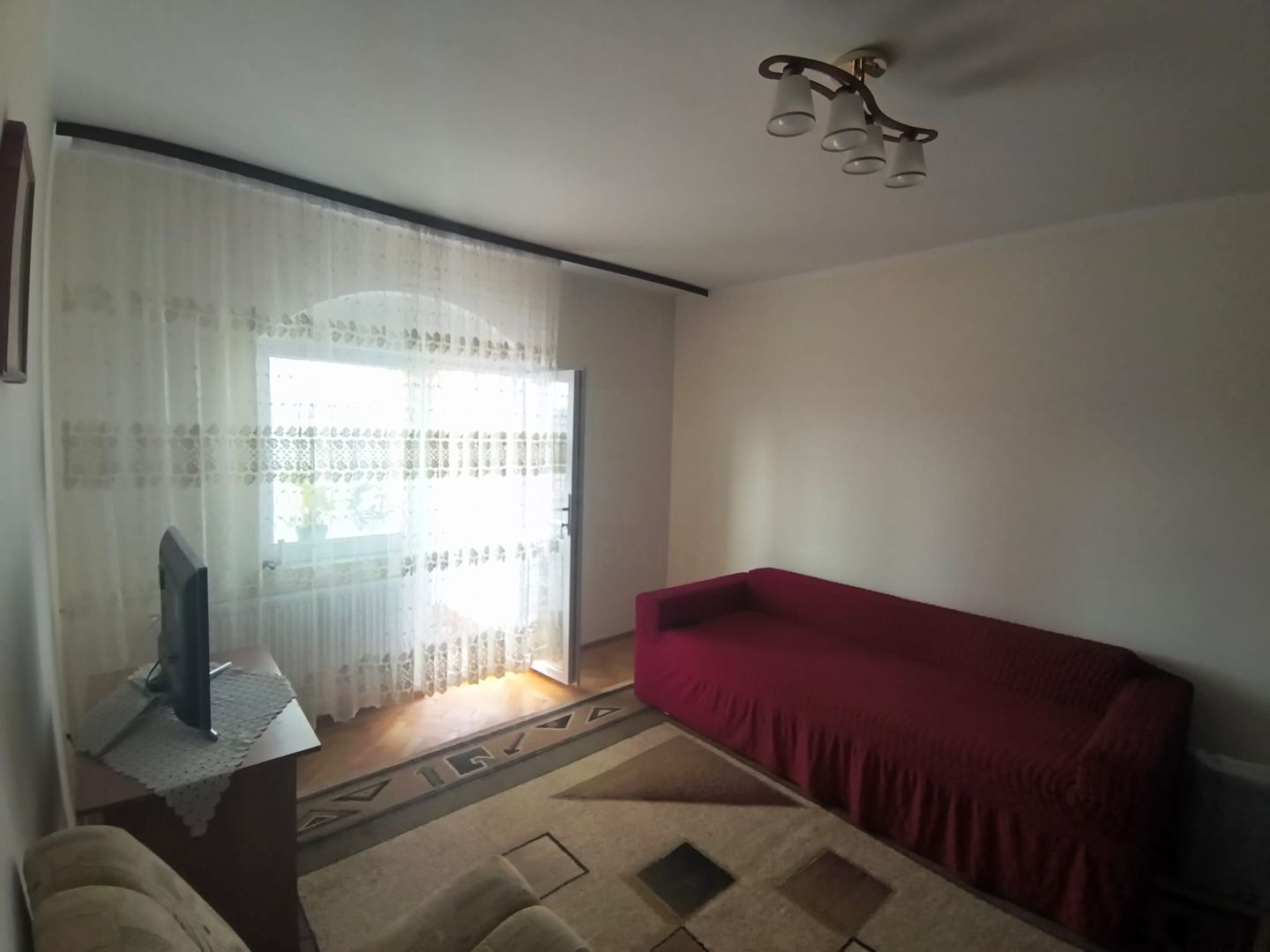 Apartament 2 camere de vanzare| Central, Suceava | Decomandat - Poză 7