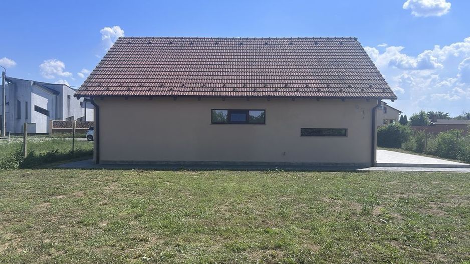 BRASADAS vinde casa individuala spatioasa. - Poză 6