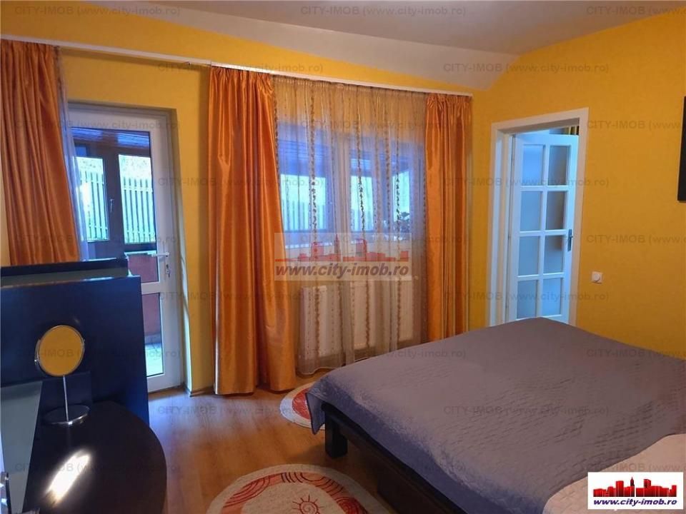 Vanzare Vila SINAIA - Poză 63