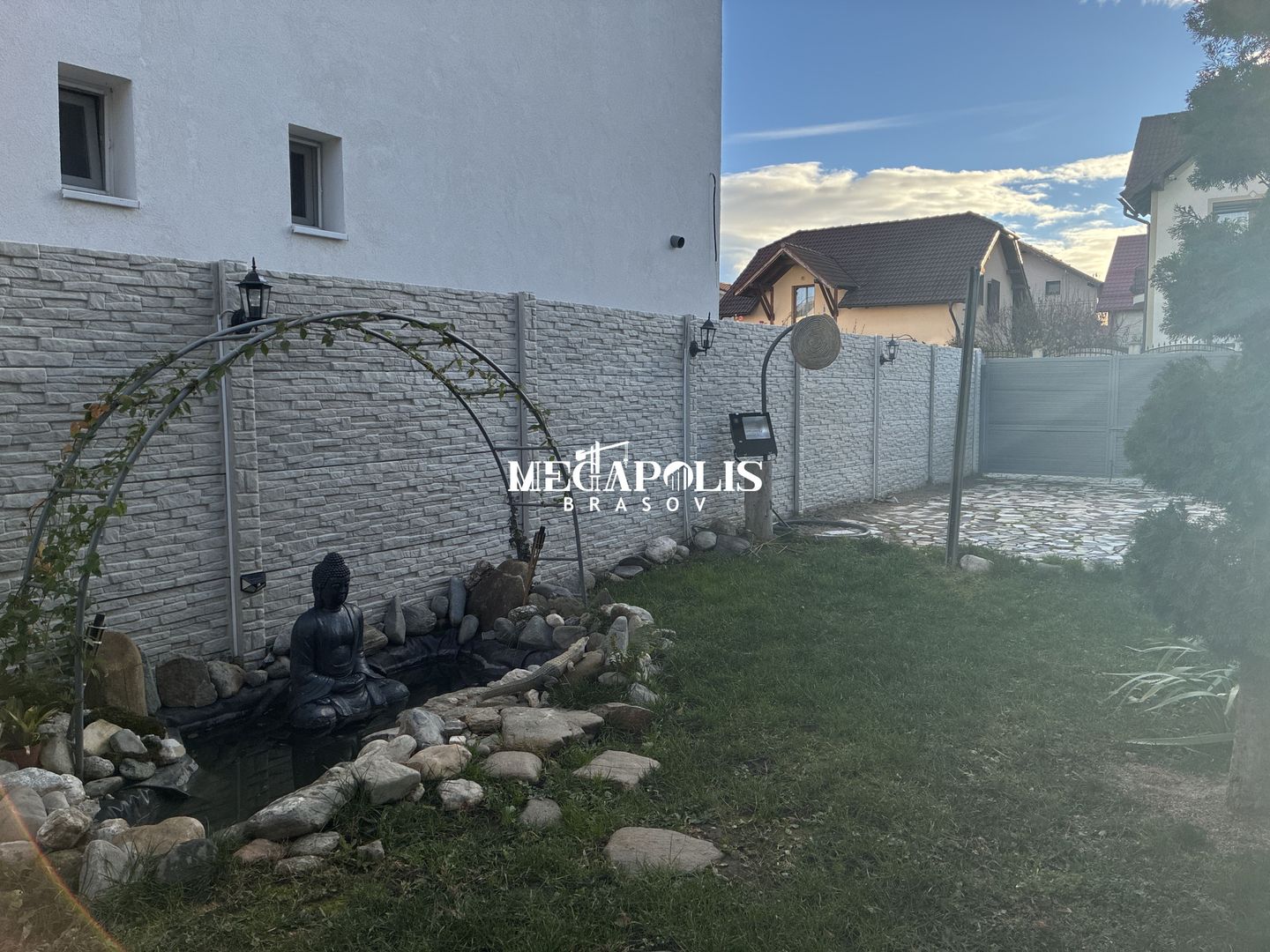 Casă / Ghimbav / 4 camere / Curte privată / Terasă - Poză 37