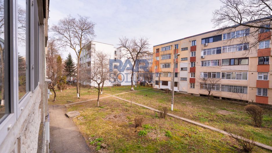 Apartament 3 camere, etaj 1 – zonă ultracentrală (Starea Civilă) - Poză 2