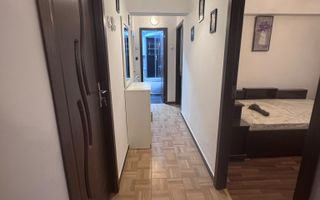 Apartament cu 3 camere de vânzare – zona Policlinică - Poză 1