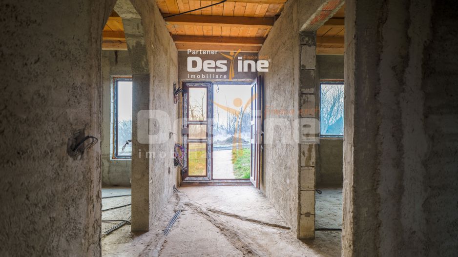 Casă individuală 3 camere 75 mp P+POD 570 mp teren - Poză 5