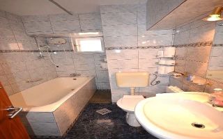 VANZARE 5 CAMERE DECOMANDAT UNIRII -FANTANI - Poză 9