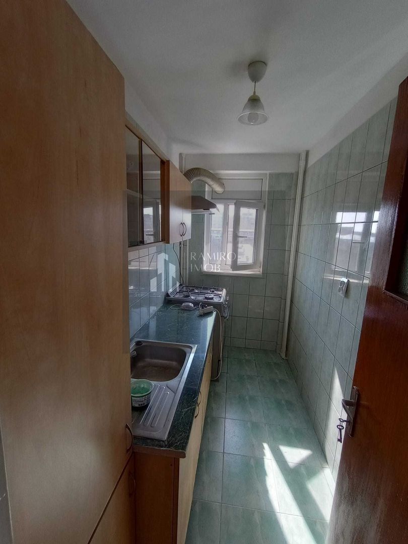 2 camere decomandat Brancoveanu - Poză 3