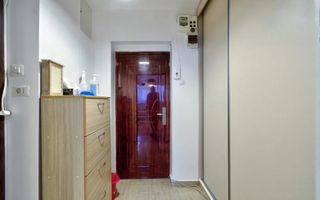 Garsoniera in zona Drsitor la 3 minute de Metrou - Poză 3