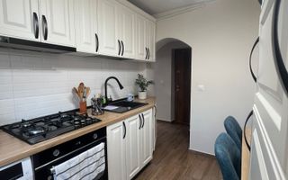 Apartament 2 camere-balcon-ideal locure-Zona Decebal - Poză 3