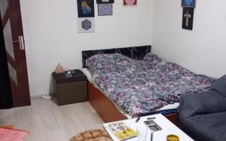Oferim spre vanzare garsoniera, situata la etajul 2, zona Dambovita - Poză 1