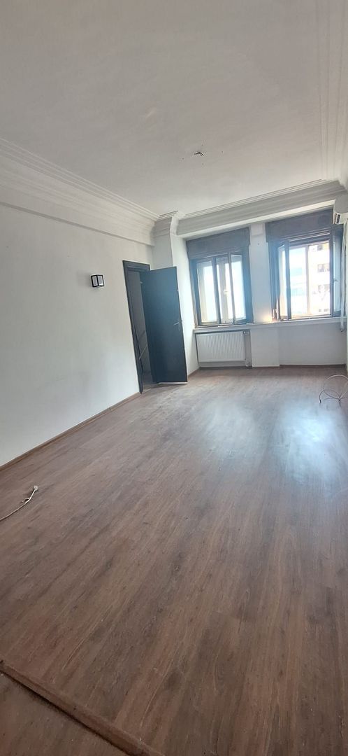 Apartament 4 camere Magheru 135mp Risc 1 - Poză 11