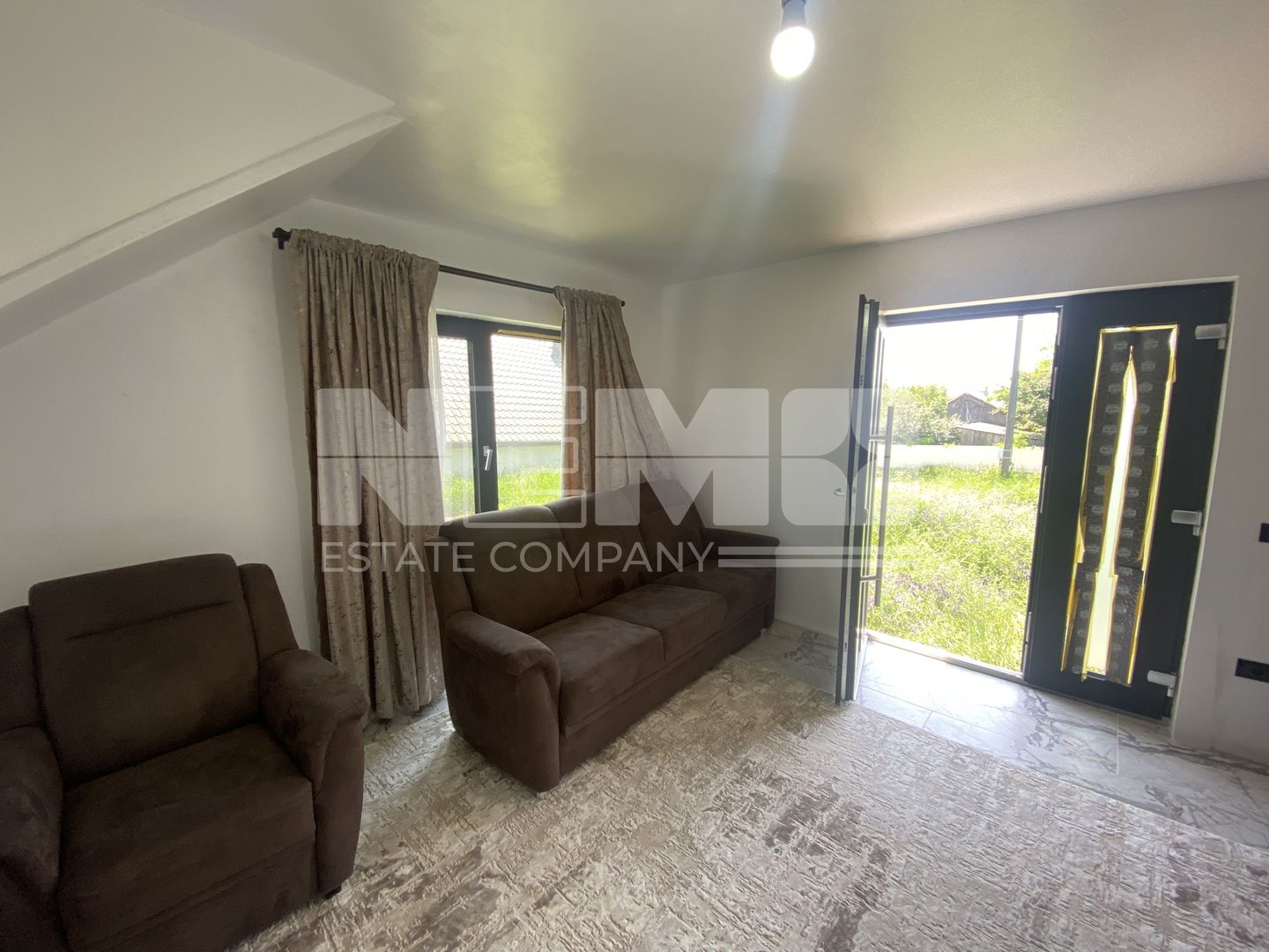 Casa cu 45 de Ari | Salageni | 129.000 Euro - Poză 11