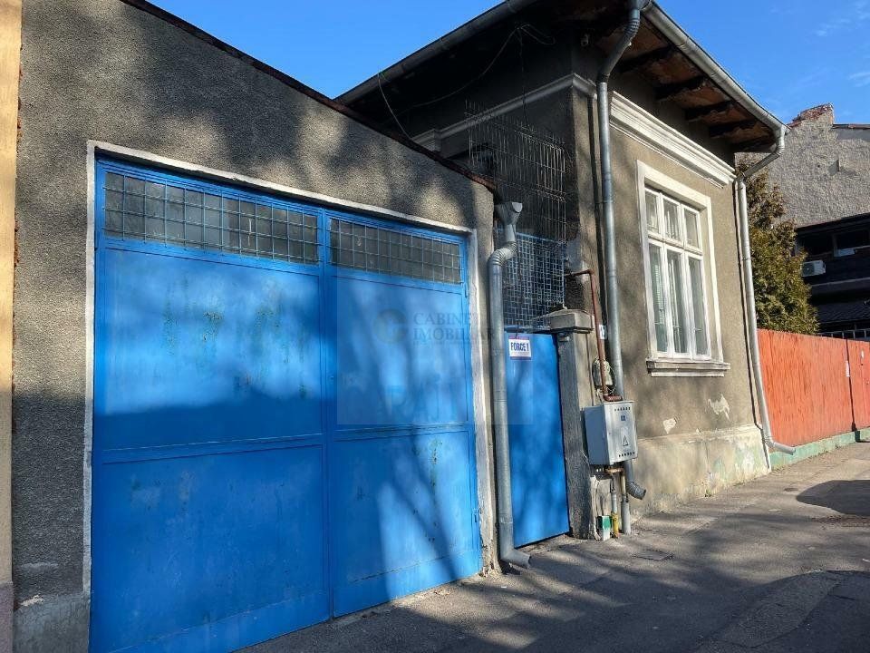 Casă 4 camere de vânzare | Zona Banu Manta | Construcție 1947 - Poză 1