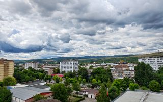 Garsoniera zona M4 in spate la Flacara(A1), et. 9/10, renovata complet - Poză 6