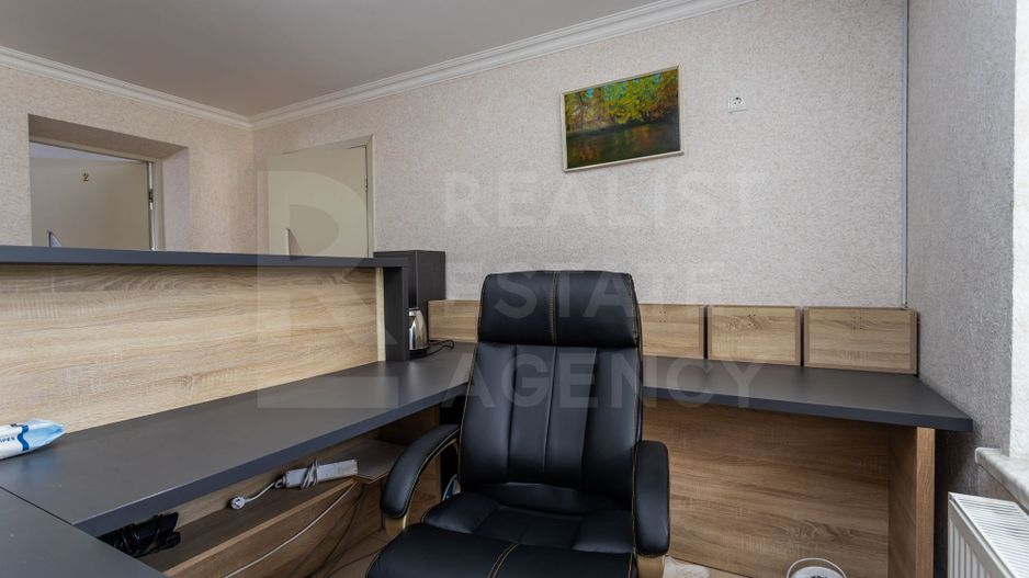 Vânzare bază de odihnă amplasat în centrul or. Vadu lui Vodă. - Poză 13