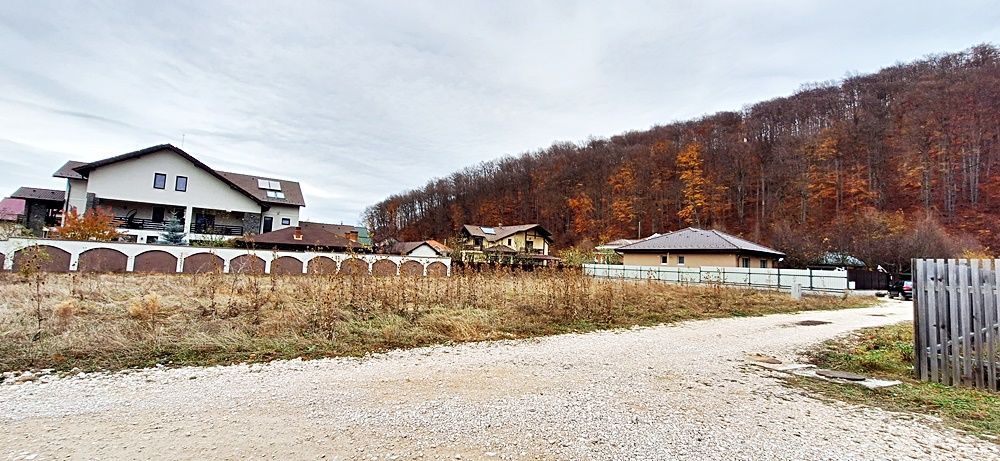 Bunloc, teren superb de 808mp cu priveliste si utilitati, 135000 euro - Poză 3