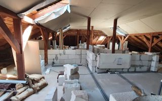 Apartament de vanzare zona Cetate posibilitate investitie ! - Poză 3