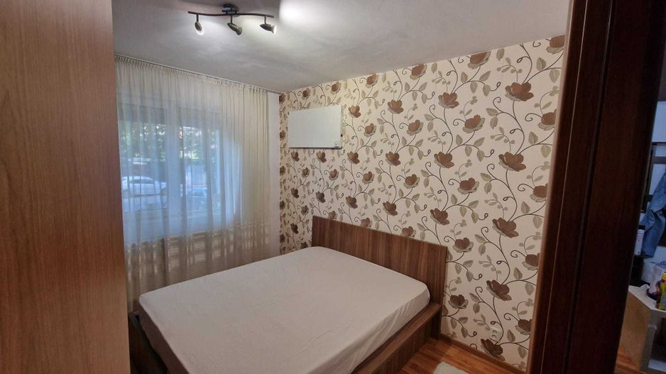 2camere - 1 Decembrie 1918 - Poză 4