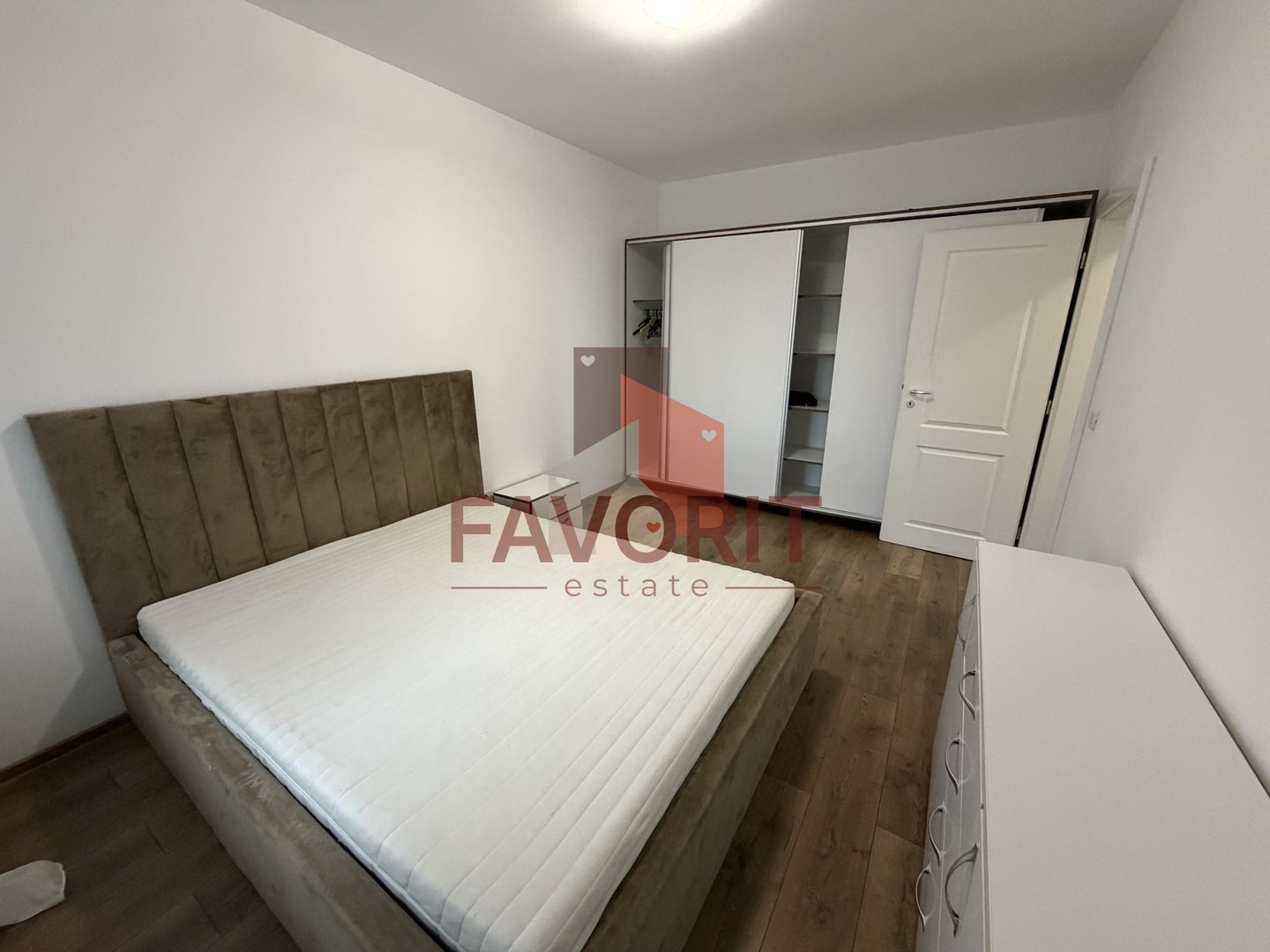 Disponibil imediat. Bloc nou. Zona Torontalului - Poză 2