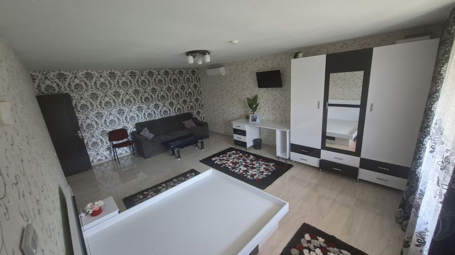 Casă de vânzare în Pipera - 5 camere, ideală pentru familie - Poză 15