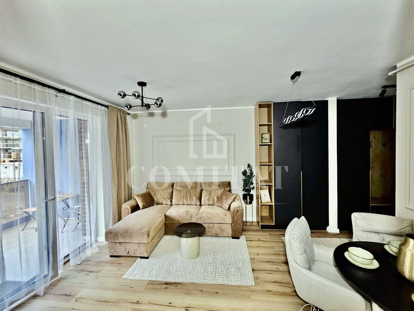 Apartament ultrafinisat | 3 camere | Zona Str Tineretului - Poză 1