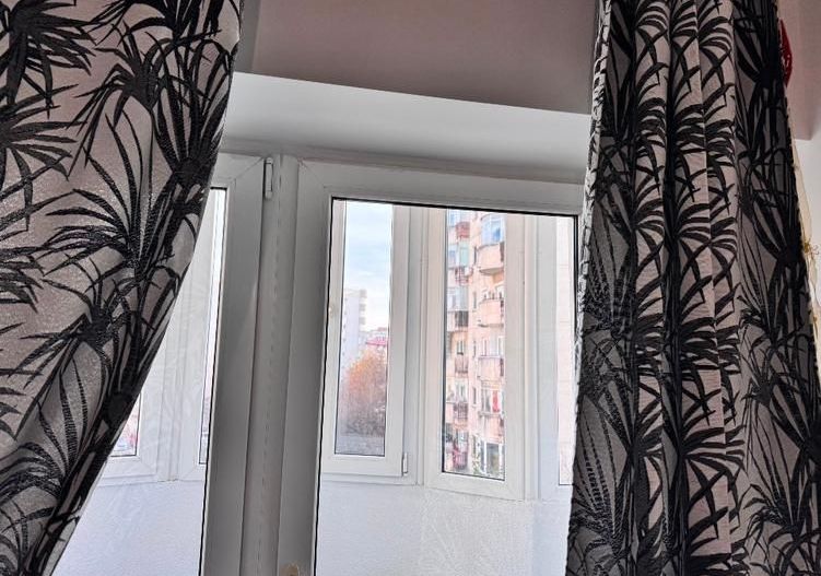 Garsonieră decomandată 40 mp, mobilată și utilată, Vitan Mall, etaj 4 din 8 - Poză 7