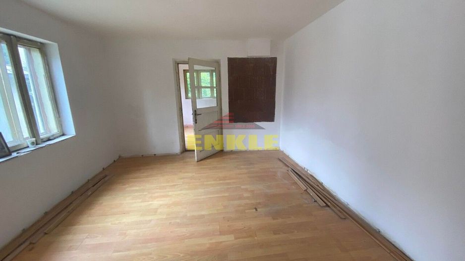 Casa cu anexa+teren, 885 mp,situata pe Aleea Smardan nr 14 ,pret 40000 Euro usor neg - Poză 3