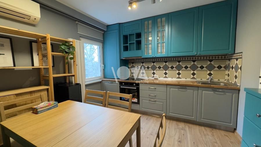 De închiriat: apartament 4 camere- centrala termica - Panduri -metrou - Poză 8