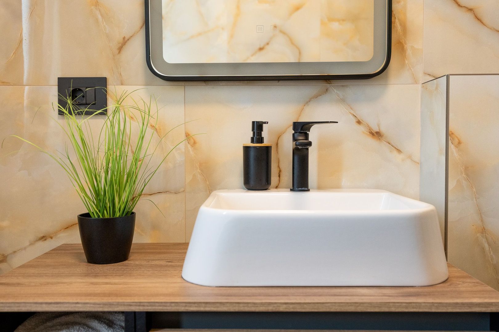 Casa Premium | Spa privat | Garaj Dublu | Mobilata-Utilata | 360 utili - Poză 25