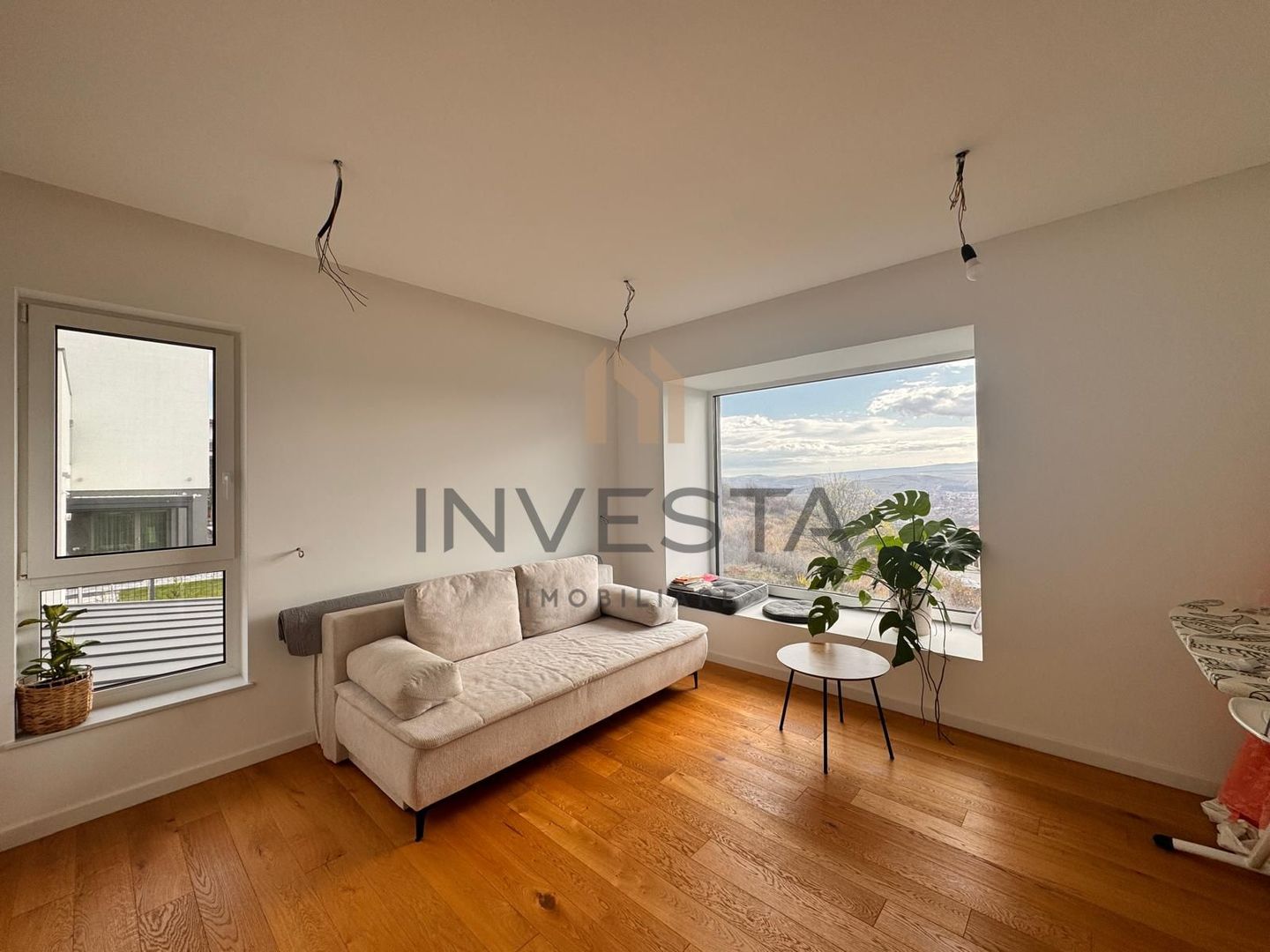 Duplex ultrafinisat panorama de vis cartier Voronet - Poză 7