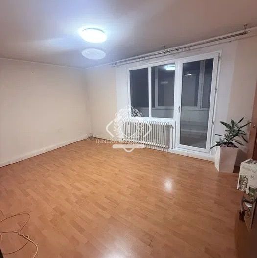 Rahova-Alexandriei | 4 camere | 95mp | et 4 | bloc reabilitat | 107.000 euro - Poză 1